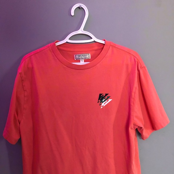 Guess T-shirt - Picture 1 of 2